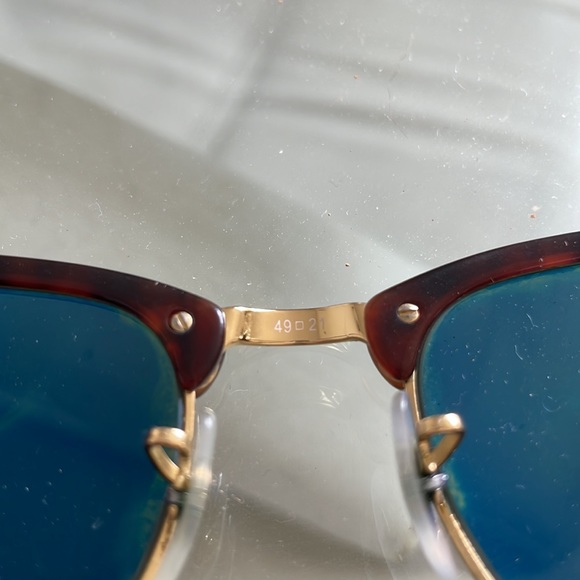 Ray-Ban Polarizes Clubmaster Classic Sunglasses in Tortoise and Green Classic - Picture 7 of 7